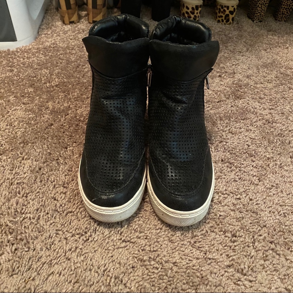 Steve Madden Linqsp High Top Sneakers Size 6